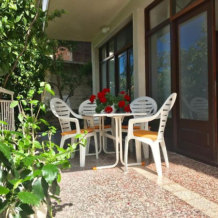 Hilda Vela Apartment Podgora Exterior photo